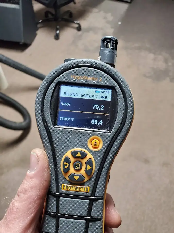 Moisture meter humidity assessment for Mold Remediation & Removal in Fort Polk South